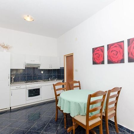 Apartments Ivanka Vis Extérieur photo