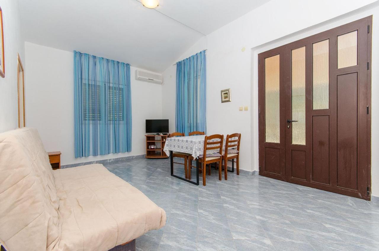 Apartments Ivanka Vis Extérieur photo